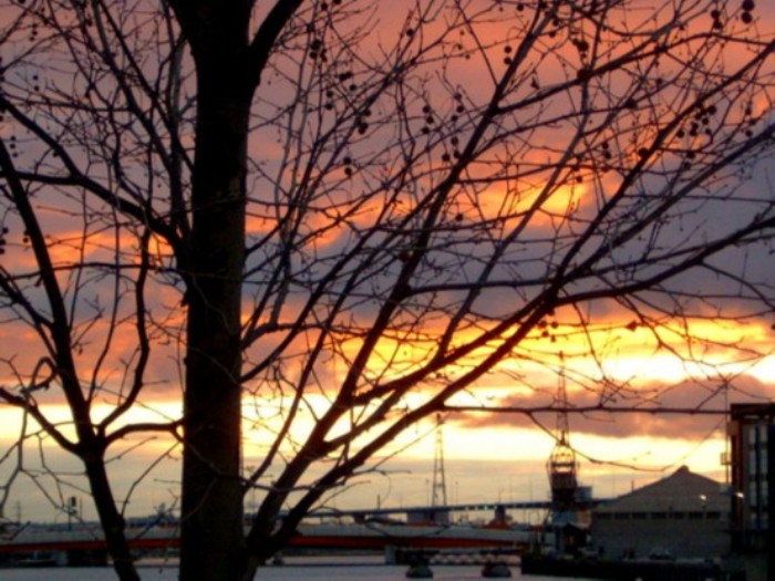064 Sunset2.jpg